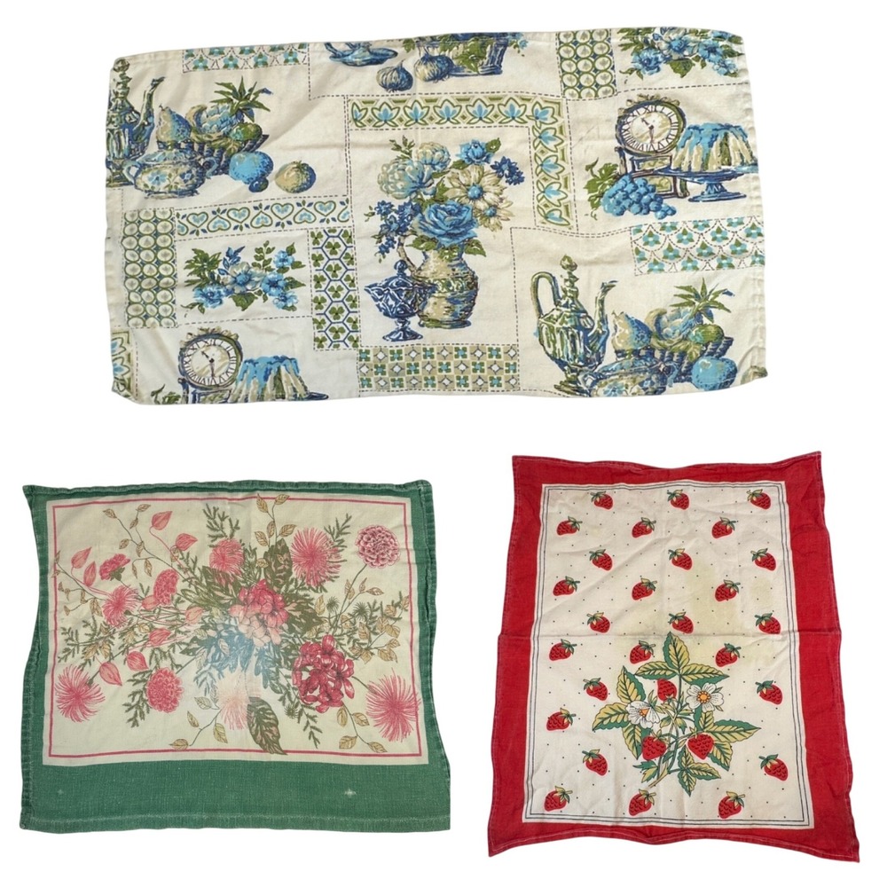 Vintage Strawberry Floral Tea Towel Set Red White Blue Kitchen Linens
